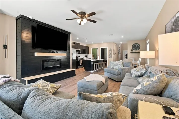 17335 Monte Isola Way, North Fort Myers, Florida 33917