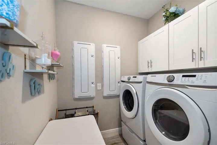 8753 Cascade Price Cir, North Fort Myers, Florida 33917