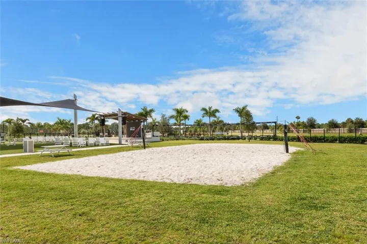 8753 Cascade Price Cir, North Fort Myers, Florida 33917