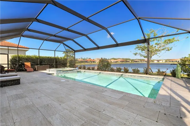 2913  Royal Gardens  AVE, Fort Myers, FL 33916