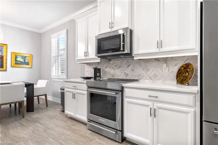 2913  Royal Gardens  AVE, Fort Myers, FL 33916
