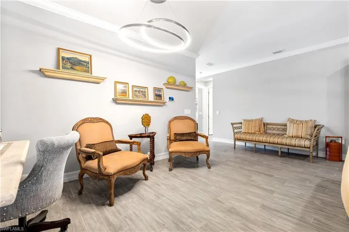 2913  Royal Gardens  AVE, Fort Myers, FL 33916