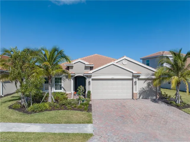 2913  Royal Gardens  AVE, Fort Myers, FL 33916