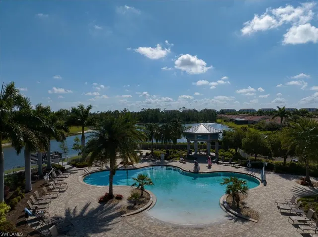 2913  Royal Gardens  AVE, Fort Myers, FL 33916