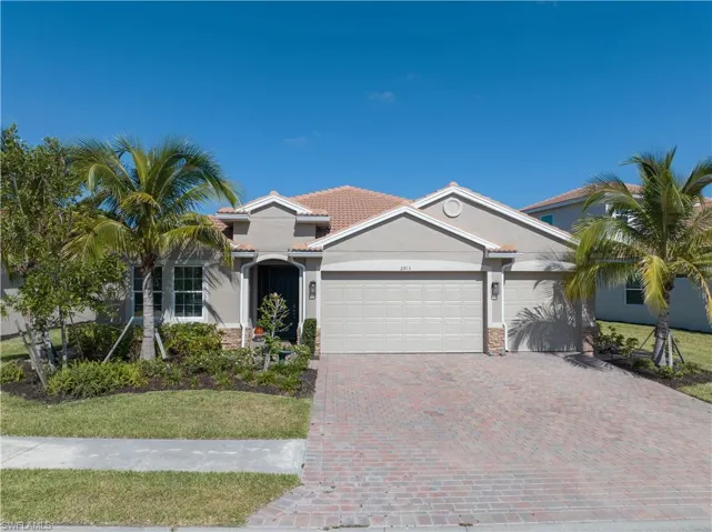 2913  Royal Gardens  AVE, Fort Myers, FL 33916