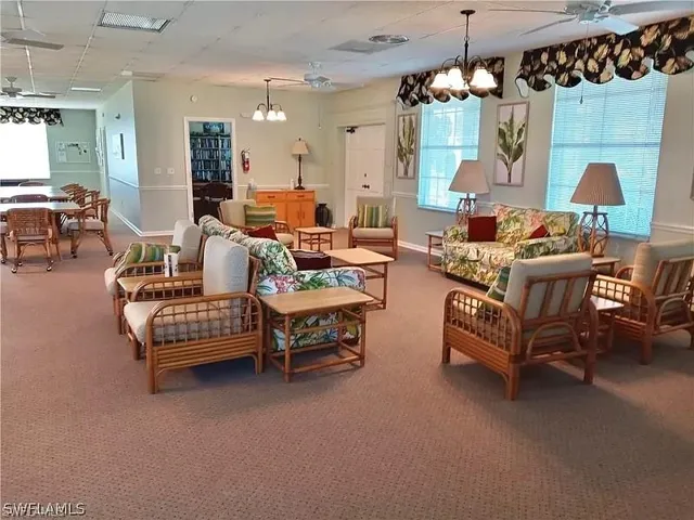 1374 Bunker Way, Fort Myers, Florida 33919