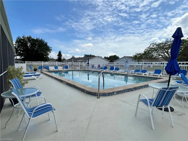1374  Bunker  WAY, Fort Myers, FL 33919