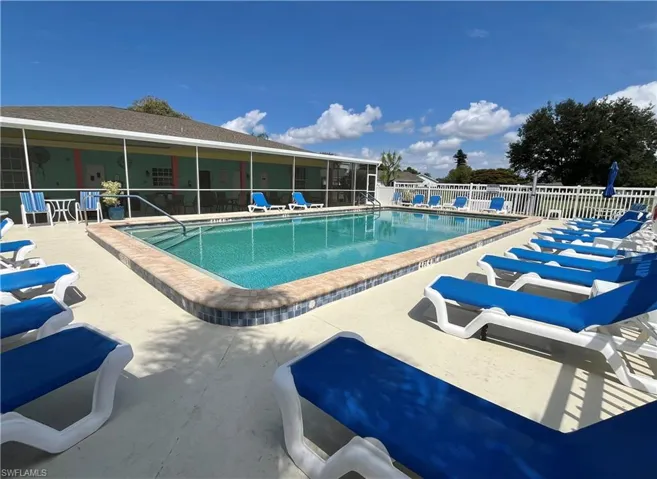 1374  Bunker  WAY, Fort Myers, FL 33919
