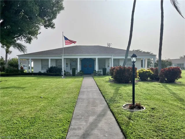 1374 Bunker Way, Fort Myers, Florida 33919