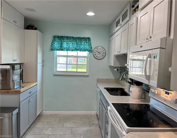 1374 Bunker Way, Fort Myers, Florida 33919