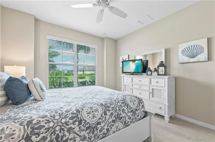 2382  Orchard  ST, Naples, FL 34120
