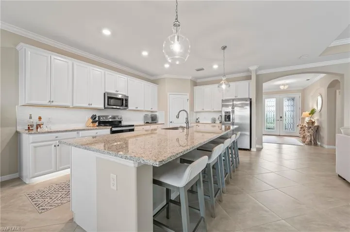 2382  Orchard  ST, Naples, FL 34120