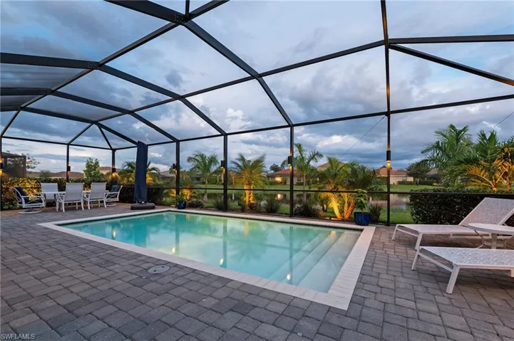 2382  Orchard  ST, Naples, FL 34120