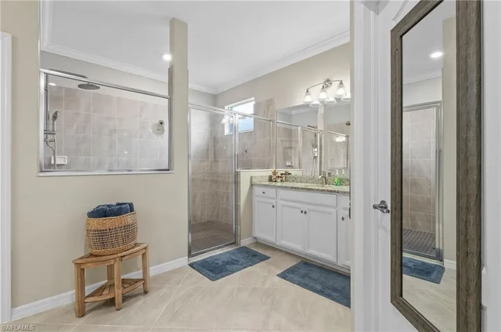 2382  Orchard  ST, Naples, FL 34120