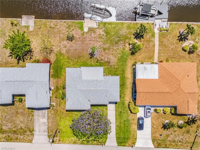 3021 Se 16th Pl, Cape Coral, Florida 33904