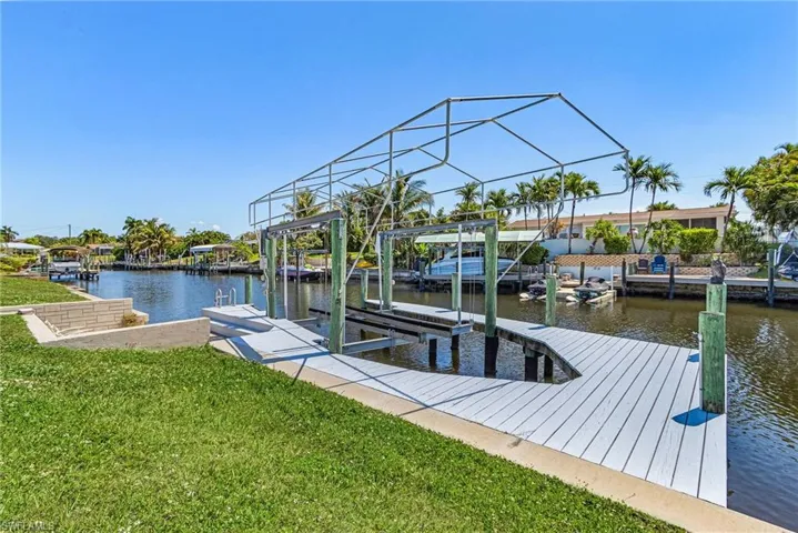 3021 Se 16th Pl, Cape Coral, Florida 33904