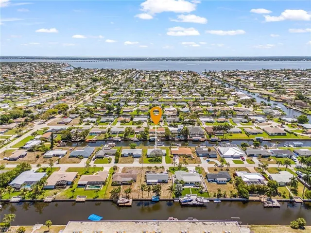 3021 Se 16th Pl, Cape Coral, Florida 33904