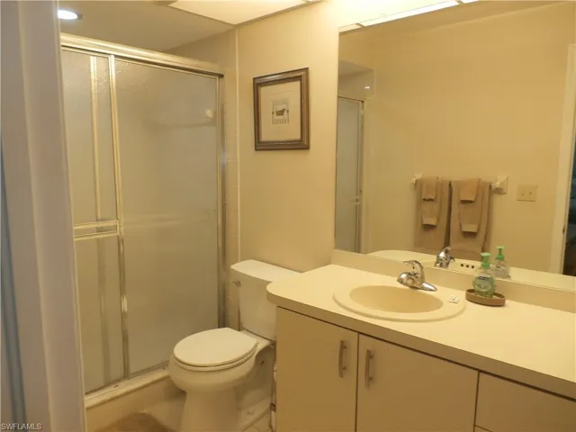 11300 Caravel Cir 210, Fort Myers, Florida 33908
