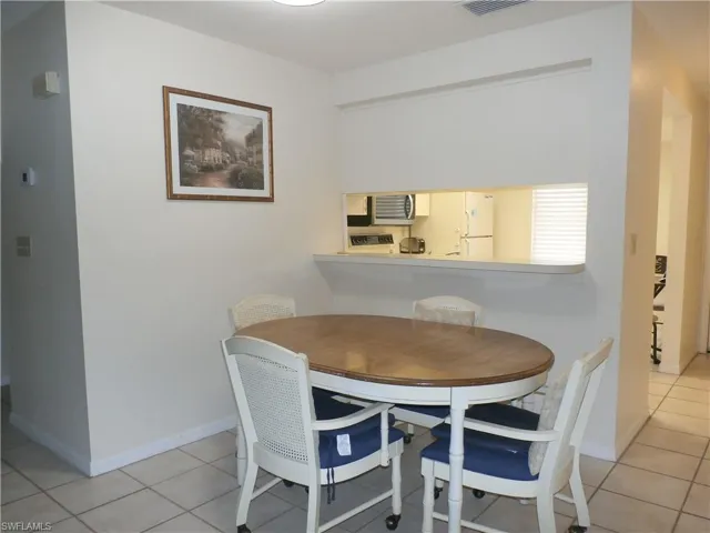 11300 Caravel Cir 210, Fort Myers, Florida 33908