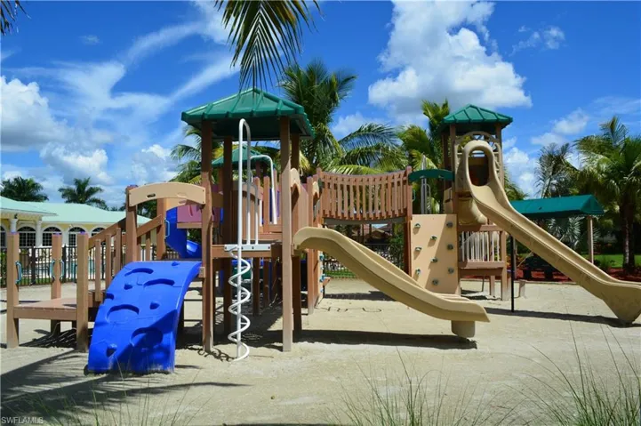 3200 Sea Haven Ct # 2104, North Fort Myers, Florida 33903