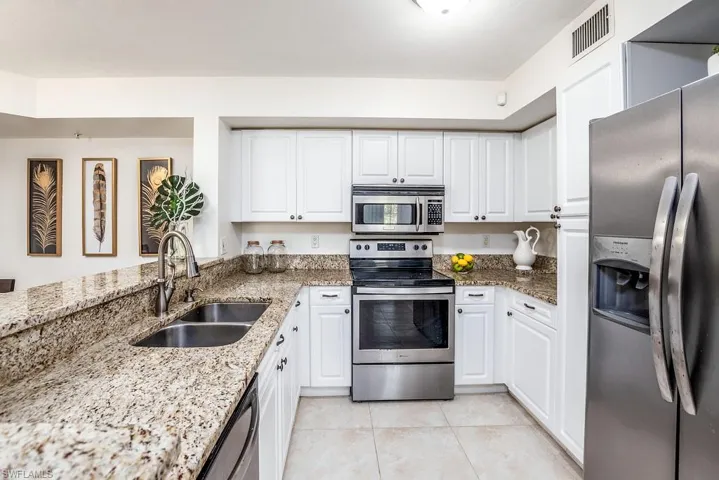 1240  Wildwood Lakes  BLVD, Naples, FL 34104