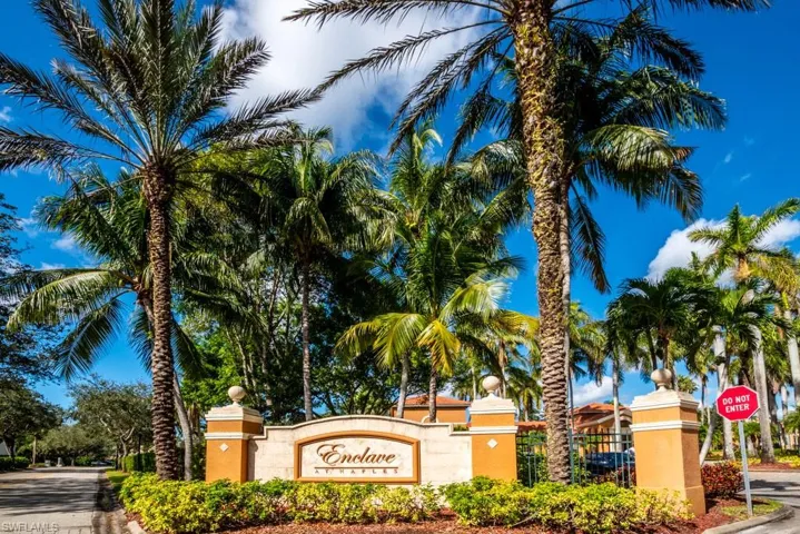 1240  Wildwood Lakes  BLVD, Naples, FL 34104