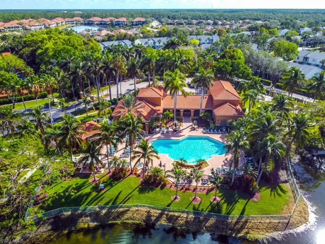 1240  Wildwood Lakes  BLVD, Naples, FL 34104