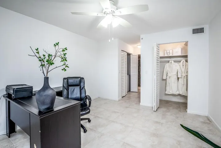 1240  Wildwood Lakes  BLVD, Naples, FL 34104