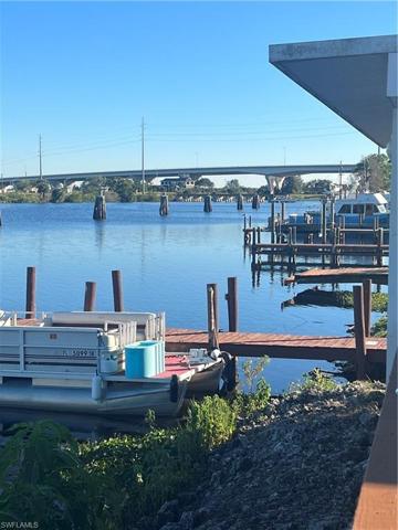 864  Yacht Club NW WAY, MOORE HAVEN, FL 33471