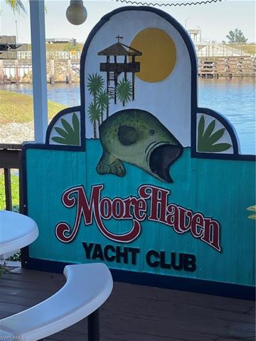 864  Yacht Club NW WAY, MOORE HAVEN, FL 33471