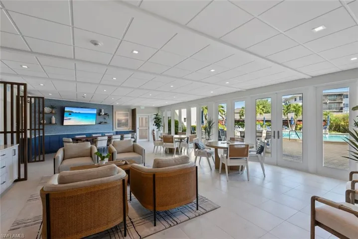 Lobby featuring recessed lighting and a paneled ceiling