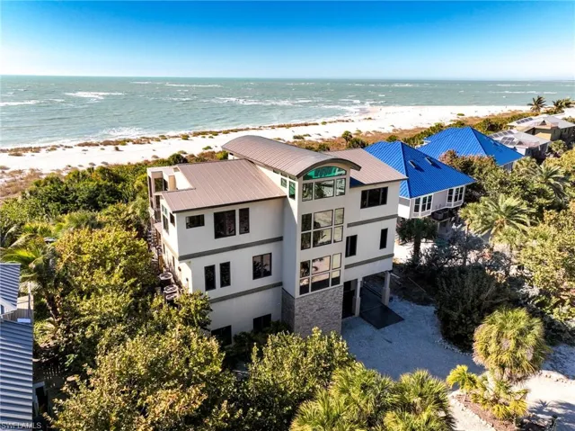 Luxury island estate