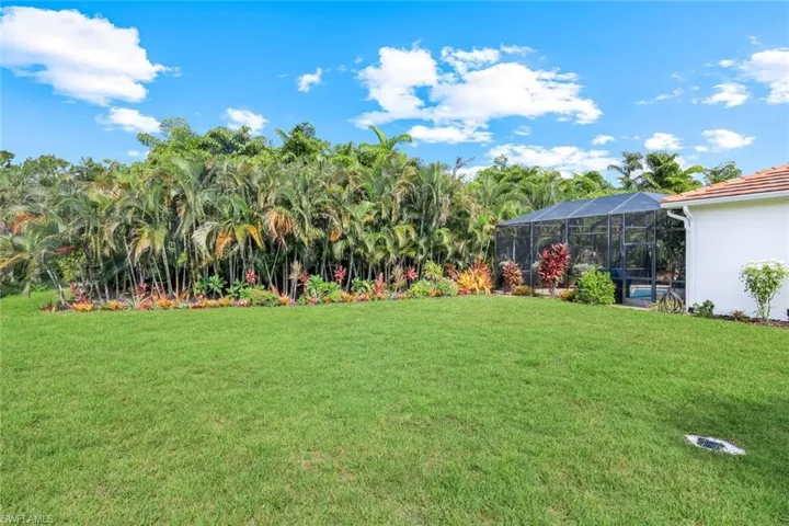 Side yard space