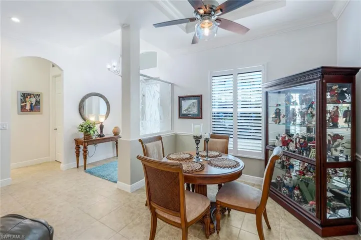 Large eat in kitchen space and you can  keep the Chef company