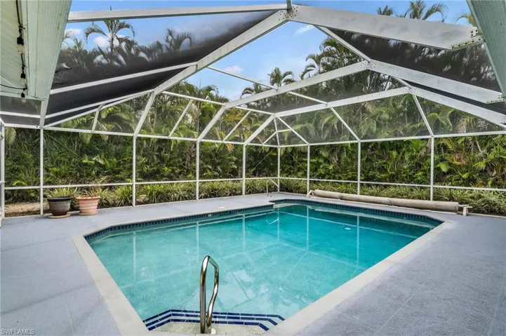 615 Sw 56th St, Cape Coral, Florida 33914