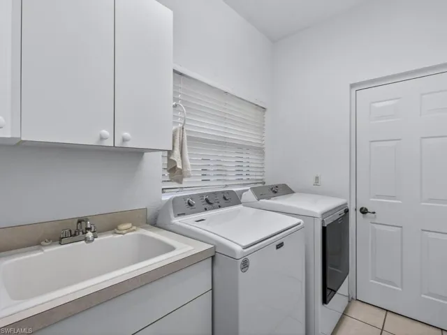 5210 Birmingham Dr 101, Naples, Florida 34110