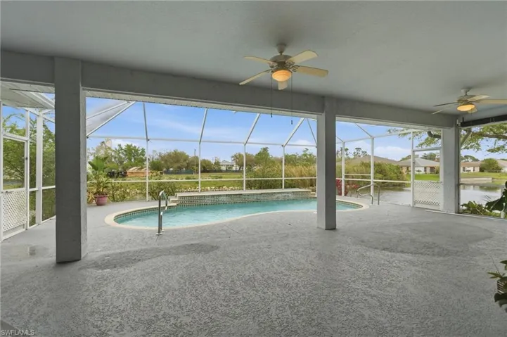 2103 Ne 5th Ter, Cape Coral, Florida 33909