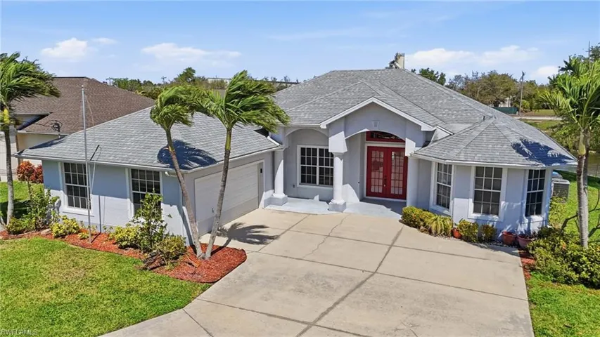 2103 Ne 5th Ter, Cape Coral, Florida 33909