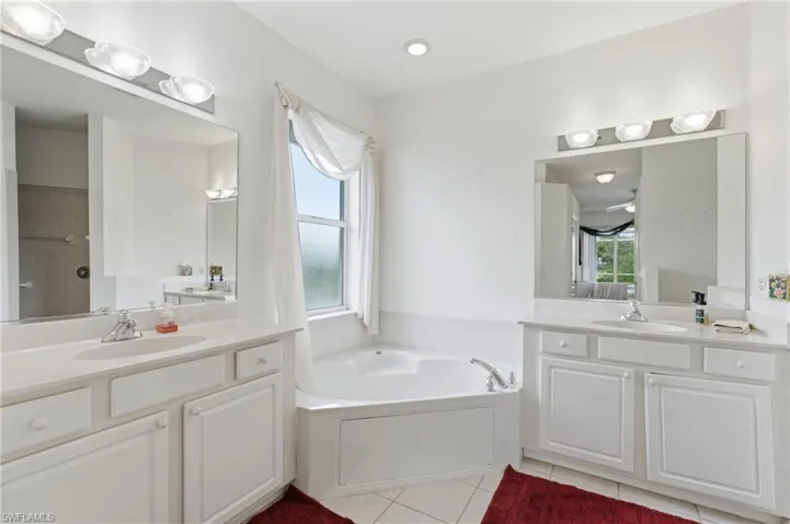 2103 Ne 5th Ter, Cape Coral, Florida 33909