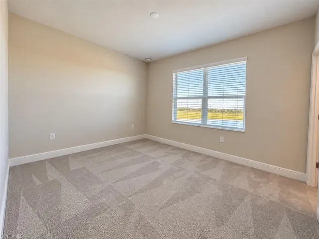 5022 Draco Cir, Naples, Florida 34120