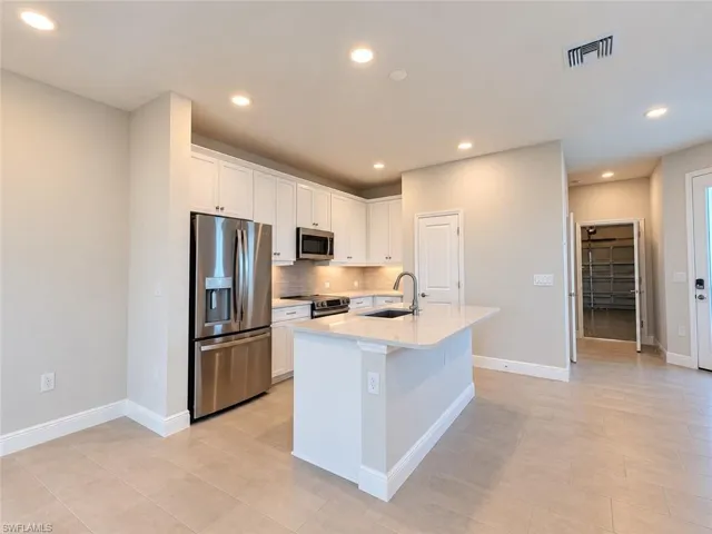 5022 Draco Cir, Naples, Florida 34120