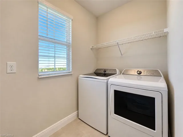 5022 Draco Cir, Naples, Florida 34120