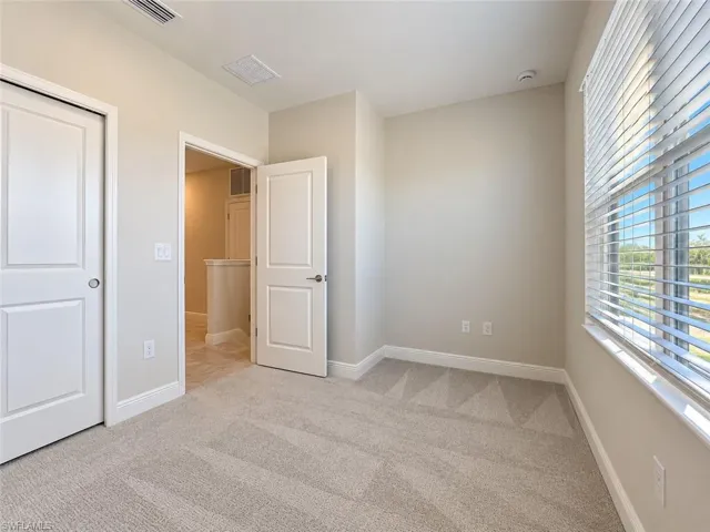 5022 Draco Cir, Naples, Florida 34120