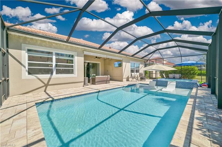 3245  Royal Gardens  AVE, Fort Myers, FL 33916
