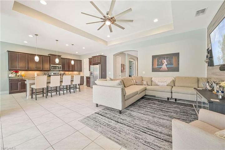 3245  Royal Gardens  AVE, Fort Myers, FL 33916