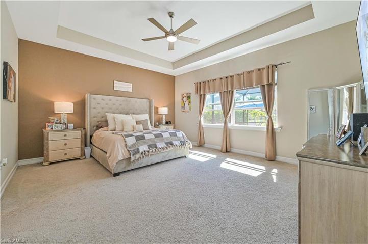 3245  Royal Gardens  AVE, Fort Myers, FL 33916