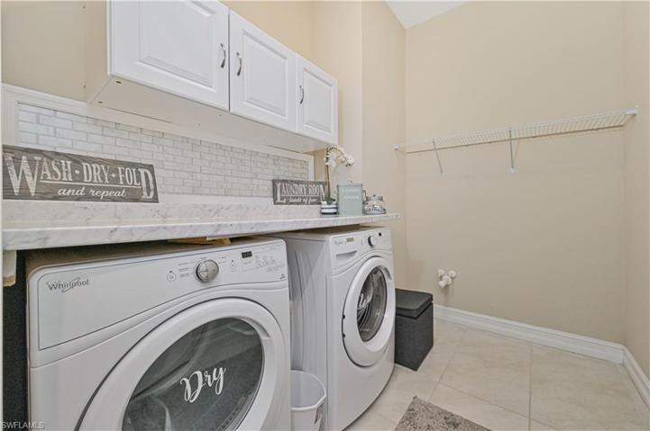 3245  Royal Gardens  AVE, Fort Myers, FL 33916