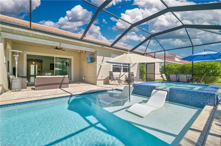 3245  Royal Gardens  AVE, Fort Myers, FL 33916