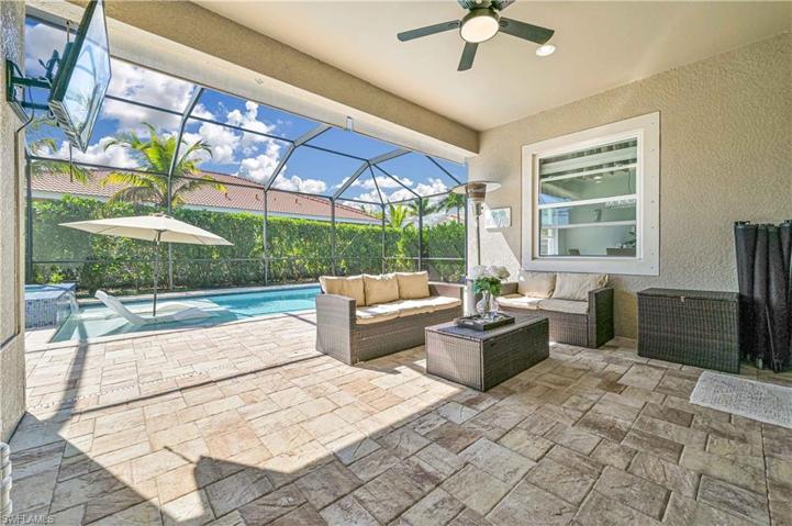 3245  Royal Gardens  AVE, Fort Myers, FL 33916