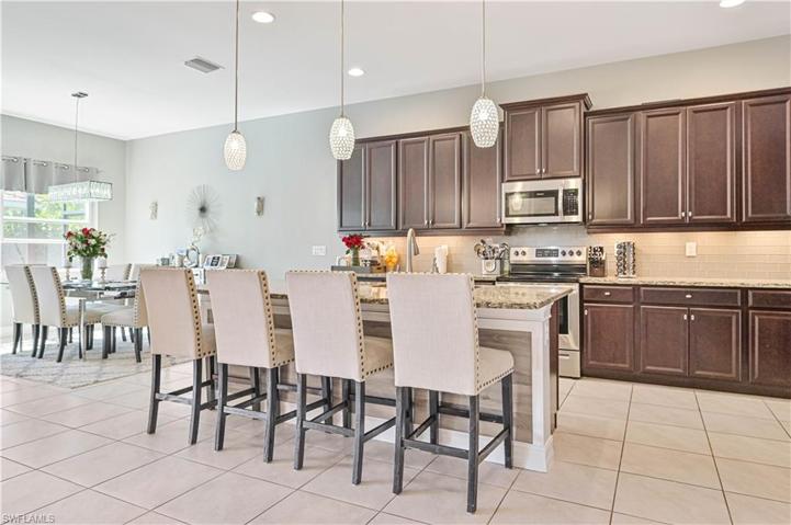 3245  Royal Gardens  AVE, Fort Myers, FL 33916